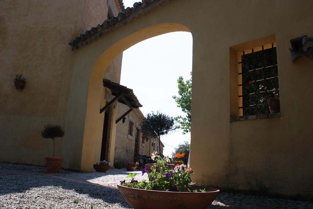 Azienda Agrituristica Biologica Il Querceto Santa Severina Екстер'єр фото
